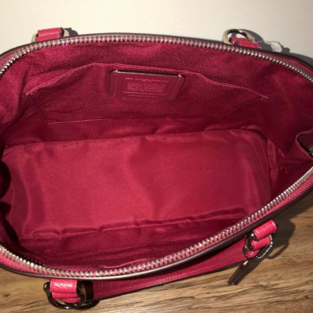 🌶Coach Crossgrain Leather Purse & Wristlet🌶 - Picture 6 of 13